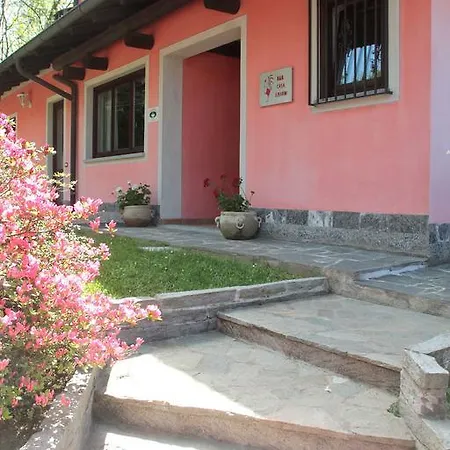 فندق مبيت وإفطار Casa Ierardi -